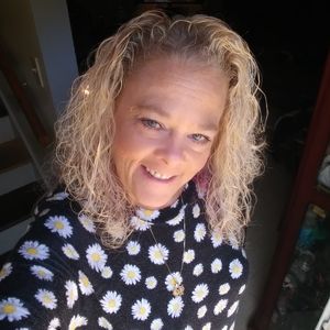 Meet your Posher, Tiki